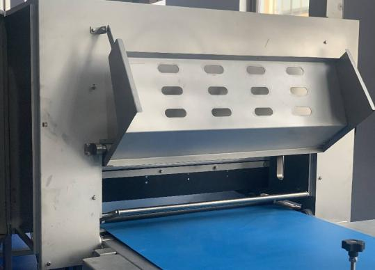 Flexible Automatic Pastry Making-up Line Flexible Automatic Pastry Making-up Line